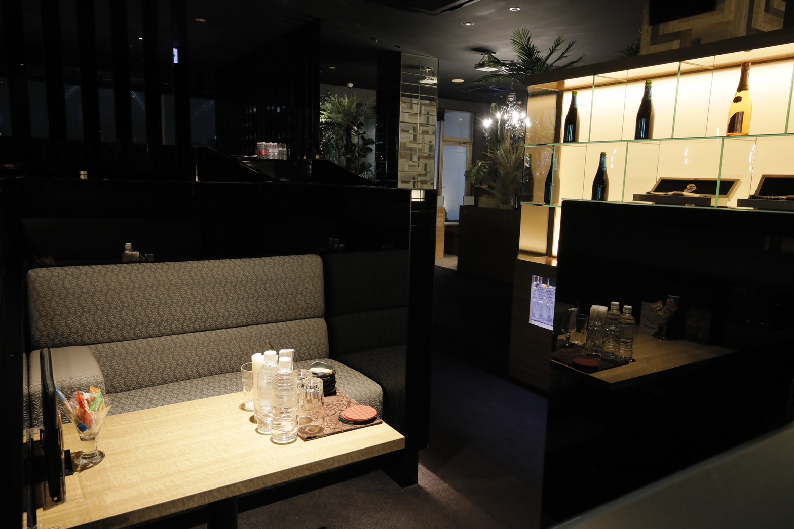 CLUB BURJ（ブルジュ） - 1